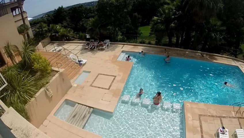 Villa 47 Hameau Des Greens Sainte-Maxime Exterior foto